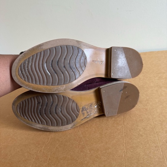 Clarks Boots EDENVALE PAGE Suede Round Toe Slip On Booties - Picture 7 of 10